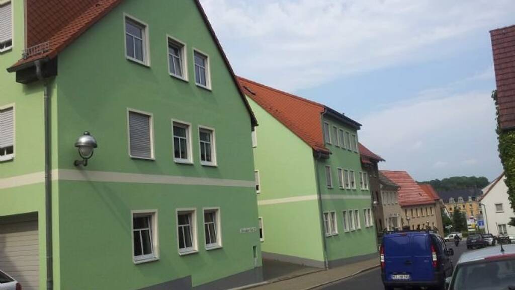 Wohnung zur Miete 270 € 2 Zimmer 49 m² 1. Geschoss frei ab sofort Dresdner Straße Nossen 01683