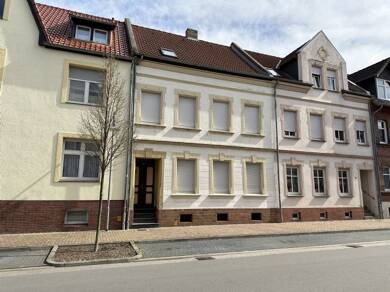 Reihenmittelhaus zum Kauf 90.000 € 7 Zimmer 168 m² 276 m² Grundstück frei ab sofort Große Pagenbergstraße 40 Salzwedel Salzwedel 29410