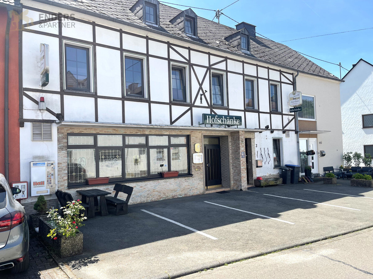 Haus zum Kauf 395.000 € 10 Zimmer 340 m²<br/>Wohnfläche 495 m²<br/>Grundstück Föhren 54343