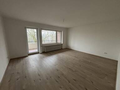 Wohnung zur Miete 589 € 4 Zimmer 85,5 m² 2. Geschoss frei ab sofort Europaring 25 Neuende Wilhelmshaven 26389