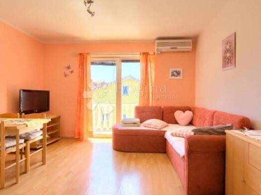 Wohnung zur Miete 700 € 2 Zimmer 45 m² 2. Geschoss Grad Krk, Krk Krk 51500