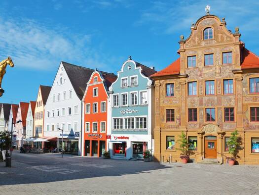 Wohnung zum Kauf 159.000 € 2 Zimmer 62,9 m² frei ab sofort Ellwangen Ellwangen (Jagst) 73479