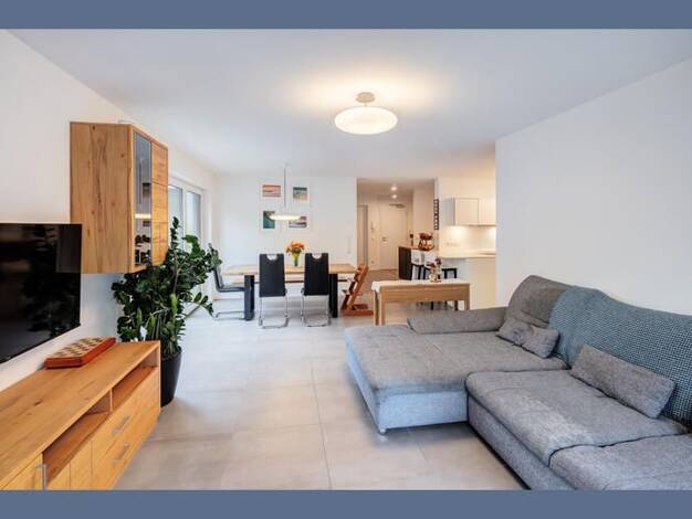 Wohnung zur Miete 2.880 € 3 Zimmer 125 m² frei ab 31.08.2026 Trudering-Riem München 81827