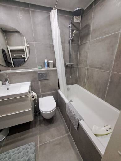 Wohnung zur Miete 699 € 3 Zimmer 80 m² 1. Geschoss Pfingstweide Ludwigshafen am Rhein 67069