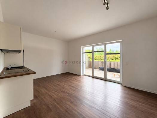 Wohnung zur Miete 380 € 1 Zimmer 37,9 m² frei ab 01.10.2026 Mittelweg 31 Ribnitz Ribnitz-Damgarten 18311