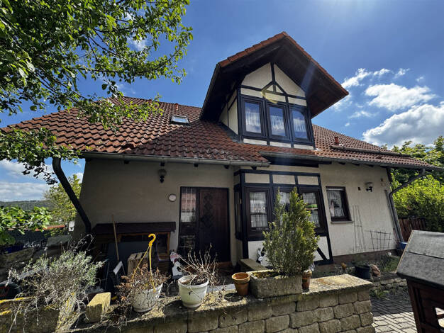 Einfamilienhaus zum Kauf 295.000 € 7 Zimmer 162,9 m² 757 m² Grundstück Naumburg Naumburg 34311