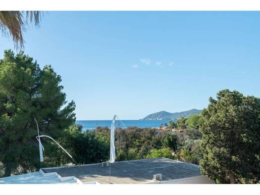 Penthouse zum Kauf 725.000 € 2 Zimmer 99 m² 1. Geschoss >Avinguda de sArgamassa > Santa Eulària des Riu 07840