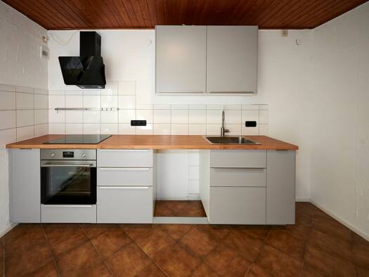 Wohnung zur Miete 850 € 3 Zimmer 80 m² Geschoss -1/2 frei ab sofort Lindflur Reichenberg 97234