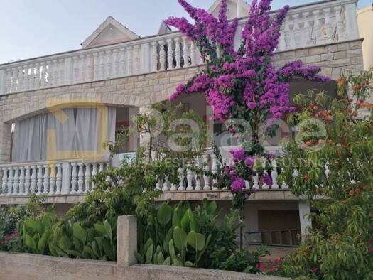 Haus zum Kauf 680.000 € 8 Zimmer 282 m² Vodice