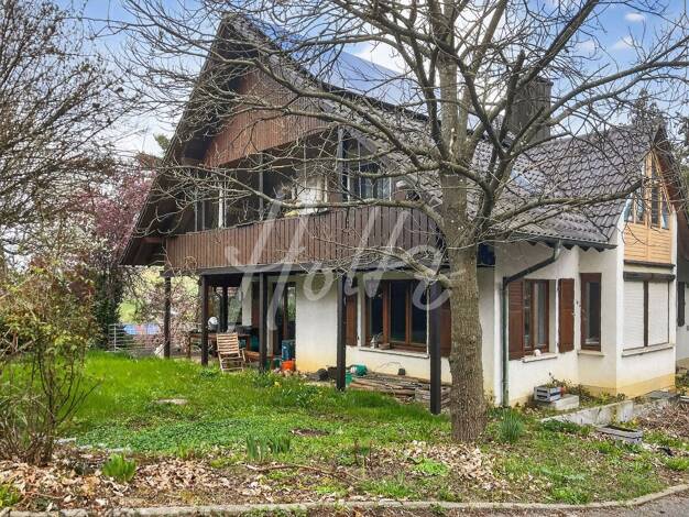 Einfamilienhaus zum Kauf 799.000 € 8 Zimmer 200 m² 548 m² Grundstück frei ab 01.01.2026 Servatiusstraße 9C Pfaffenweiler 79292