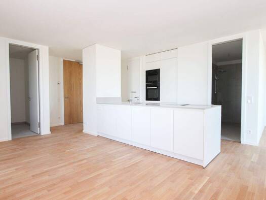 Wohnung zur Miete 2.014 € 2 Zimmer 83,9 m² 8. Geschoss frei ab 01.05.2026 Memminger Platz 4 Moosach München 80997