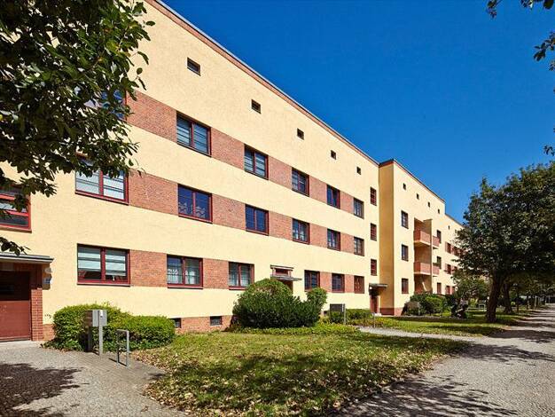 Wohnung zur Miete 310 € 2 Zimmer 47,7 m² frei ab 26.09.2026 Mehringstraße 27 Cracau Magdeburg 39114