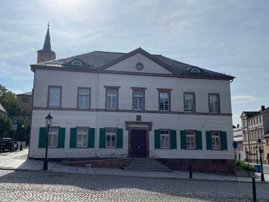 Mehrfamilienhaus zum Kauf als Kapitalanlage geeignet 184.000 € 466,4 m² Markt Hartha Hartha 04746