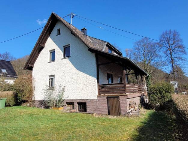 Einfamilienhaus zum Kauf 235.000 € 5 Zimmer 103 m² 1.136 m² Grundstück Rossel Windeck 51570