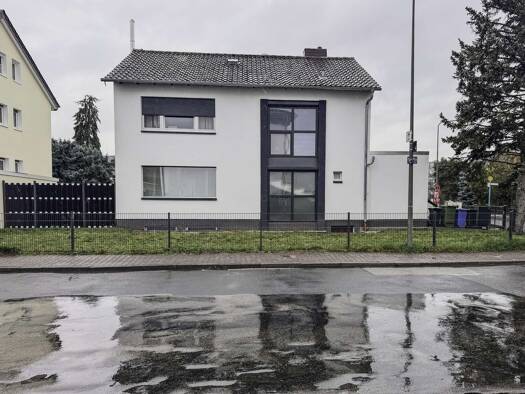 Einfamilienhaus zum Kauf 978.000 € 6 Zimmer 206 m² 648 m² Grundstück Bergen-Enkheim Frankfurt 60388