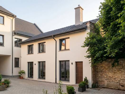 Einfamilienhaus zum Kauf provisionsfrei 560.000 € 4 Zimmer 123 m² 349 m² Grundstück Pfarrgasse 16 Bieber Offenbach am Main 63073