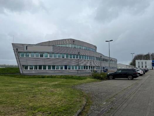 Hotel zum Kauf 2.100.000 € 6.578 m² Gastrofläche 29.712 m² Grundstück Kampweg 12 Rosdorf Rosdorf 37124