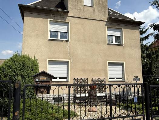 Einfamilienhaus zum Kauf 65.000 € 6 Zimmer 110 m² 109 m² Grundstück Gröba Riesa 01591
