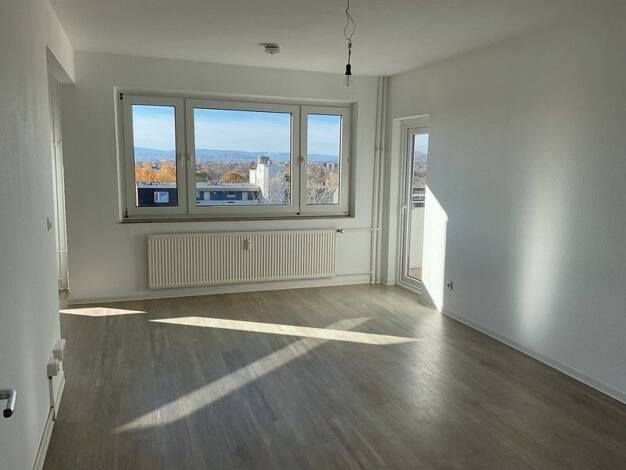 Wohnung zur Miete 538 € 2 Zimmer 62,6 m² 7. Geschoss frei ab 28.11.2025 Ossietzkyring 31A Mühlenberg Hannover 30457