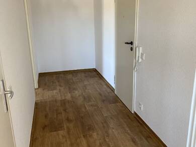Wohnung zur Miete 660 € 3 Zimmer 83 m² 7. Geschoss Oberwürzbach St. Ingbert 66386
