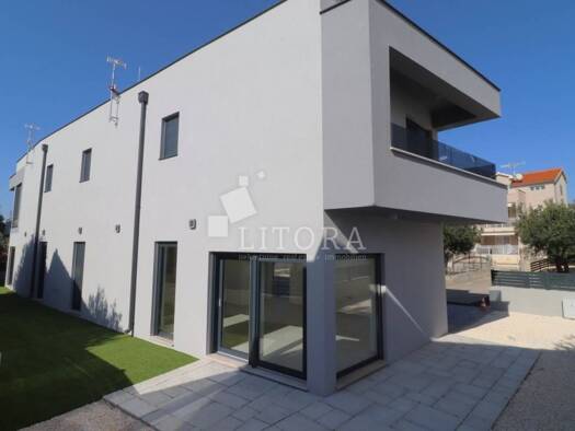 Haus zum Kauf 430.000 € 4 Zimmer 122 m² Zaboric, Sibenik - Okolica Sibenik