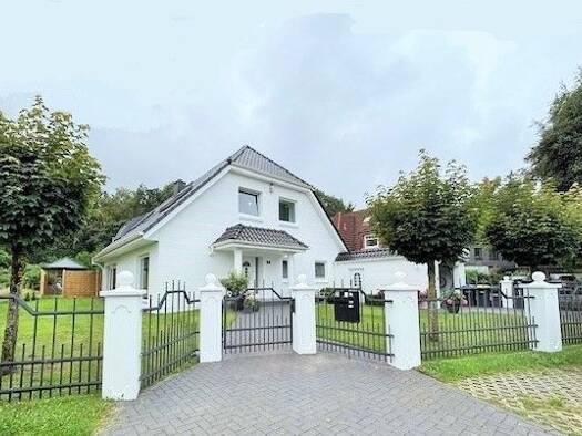 Haus zum Kauf 750.000 € 5 Zimmer 208 m² 963 m² Grundstück Am swatten Diek 34 Sahlenburg Cuxhaven 27476
