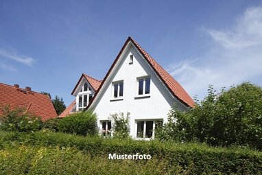 Einfamilienhaus zum Kauf Zwangsversteigerung 615.000 € 5 Zimmer 221 m² 662 m² Grundstück Baiertal Wiesloch 69168
