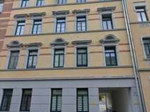Wohnung zum Kauf 89.000 € 4 Zimmer 86 m² Geschoss 2/3 frei ab sofort Weißenfels Weißenfels 06667