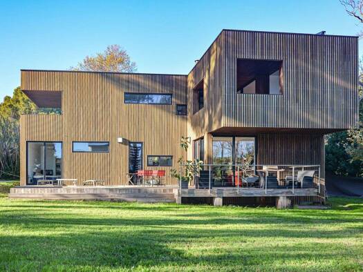 Einfamilienhaus zum Kauf 1.320.000 € 196 m² 1.500 m² Grundstück Lery LA SEYNE SUR MER 83500