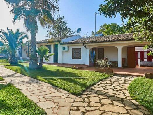 Haus zum Kauf 1.200.000 € 750 m² 10.000 m² Grundstück Marina di Modica 97010