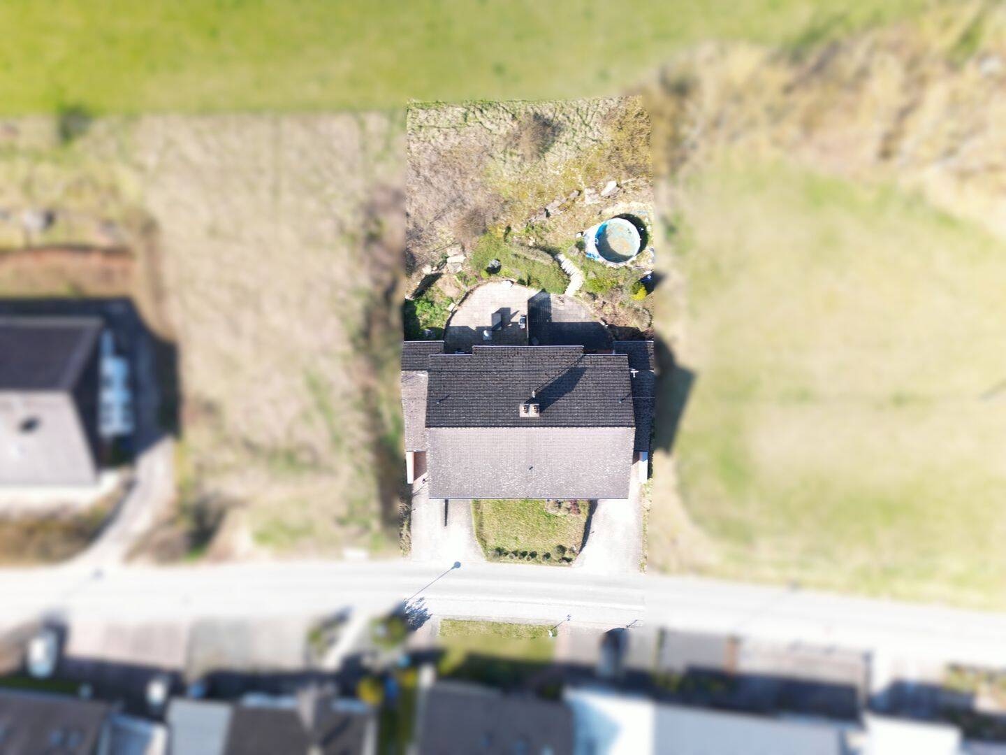 Immobilie in Bitburg - Zweifamilienhaus I Großzügige Raumaufteilung I Kamin & Balkon - Bild 3