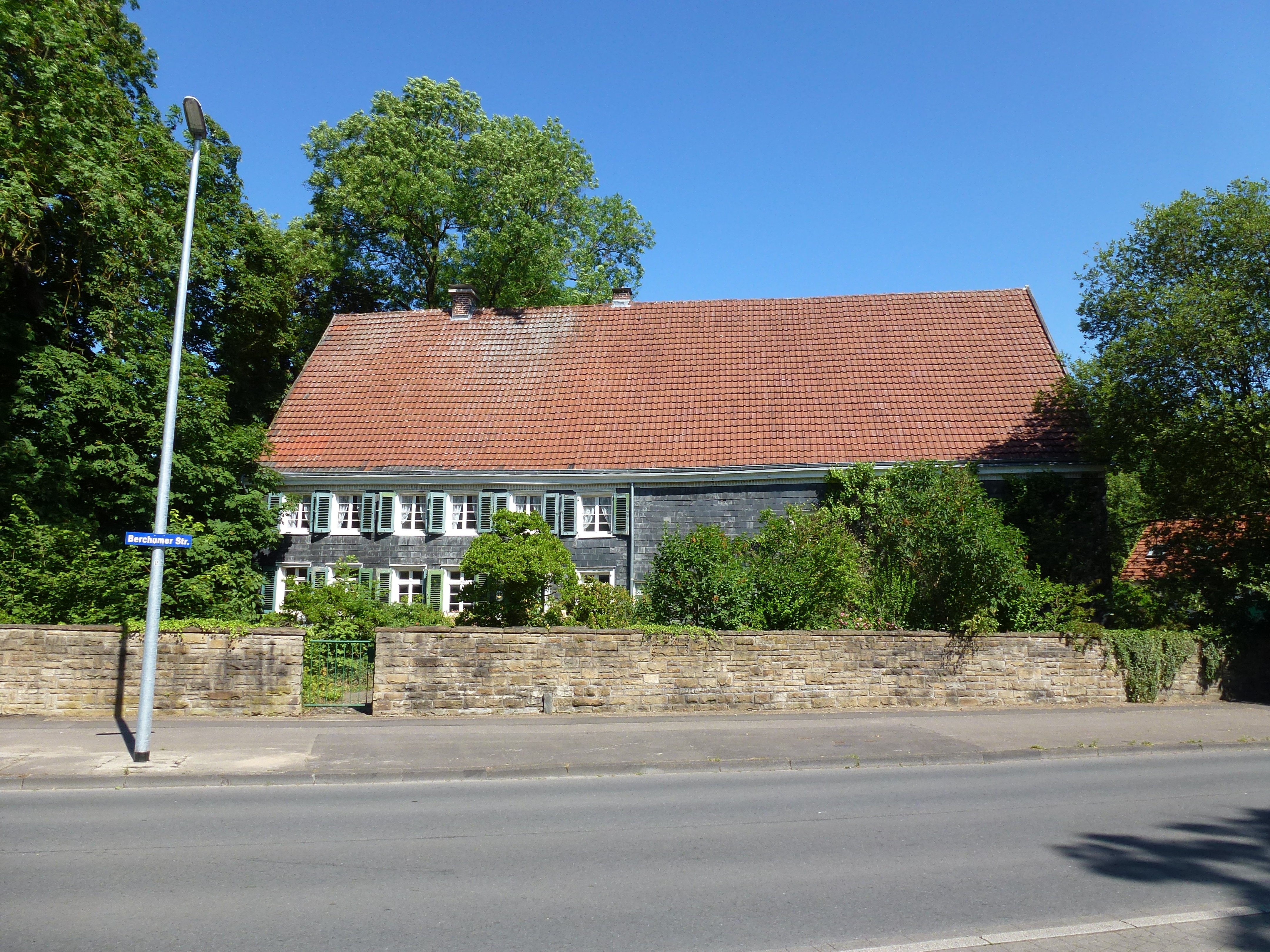 Bauernhaus zum Kauf 1.550.000 € 682 m²<br/>Wohnfläche 5.690 m²<br/>Grundstück ab sofort<br/>Verfügbarkeit Halden / Herbeck Hagen 58093