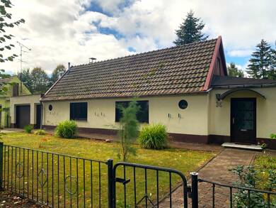 Einfamilienhaus zum Kauf 119.000 € 3 Zimmer 110 m² 774 m² Grundstück frei ab sofort Goldberg Goldberg 19399