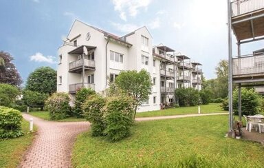 Wohnung zur Miete 720 € 2 Zimmer 52,5 m² 3. Geschoss frei ab 01.12.2024 Robert-Koch-Straße Zell Esslingen am Neckar 73730