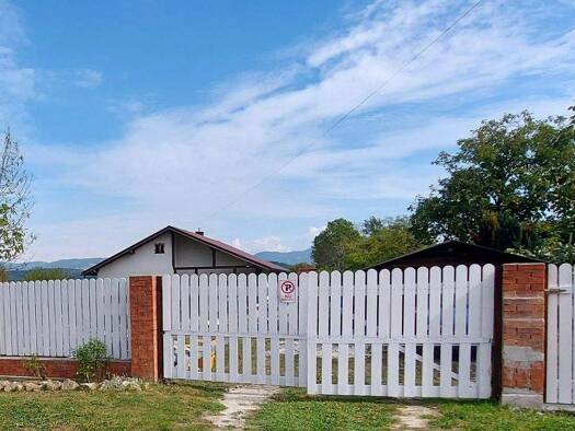 Einfamilienhaus zum Kauf provisionsfrei 320.000 € 3 Zimmer 125 m² 6.790 m² Grundstück frei ab sofort Berinta 76 Berinta, Maramures 437101