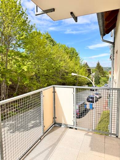 Wohnung zur Miete 400 € 2 Zimmer 63,7 m² 1. Geschoss Cainsdorfer Hauptstraße 49/51 Cainsdorf Zwickau 08064