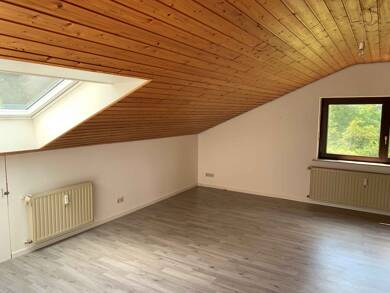 Wohnung zur Miete 650 € 3 Zimmer 72 m² Dachgeschoss, 3. Geschoss Veitshöchheim Veitshöchheim 97209