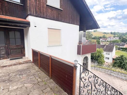Haus zum Kauf provisionsfrei 539.000 € 10 Zimmer 330 m² 969 m² Grundstück frei ab sofort Ebersbach Leidersbach 63849