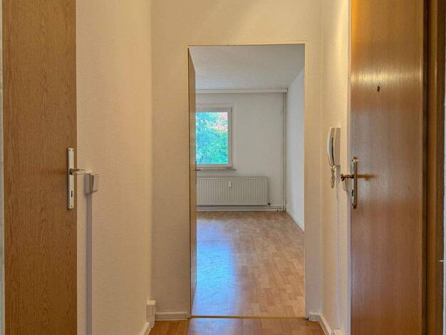 Wohnung zur Miete 460 € 2,5 Zimmer 55 m² 2. Geschoss Markersdorf Chemnitz 09122