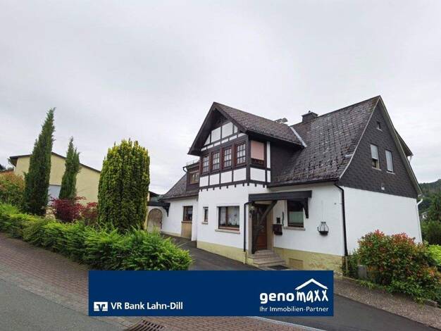 Haus zum Kauf 369.000 € 7 Zimmer 227 m² 1.412 m² Grundstück Offenbach Mittenaar / Offenbach (Dillkreis) 35756
