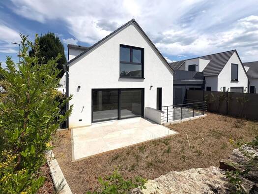 Einfamilienhaus zum Kauf 899.000 € 5,5 Zimmer 176 m² 297 m² Grundstück Donnbronn Untergruppenbach 74199