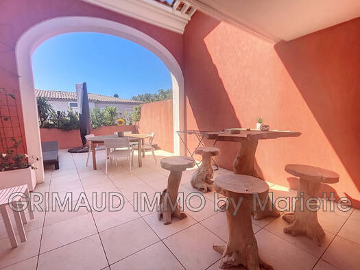 Wohnung zum Kauf 465.000 € 3 Zimmer 61 m² 1. Geschoss Grimaud 83310