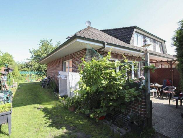 Mehrfamilienhaus zum Kauf als Kapitalanlage geeignet 399.000 € 9 Zimmer 280 m² 690,3 m² Grundstück Gudow 23899