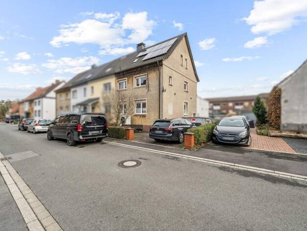 Reihenendhaus zum Kauf 399.900 € 5 Zimmer 150 m² 444 m² Grundstück Massen Unna 59427
