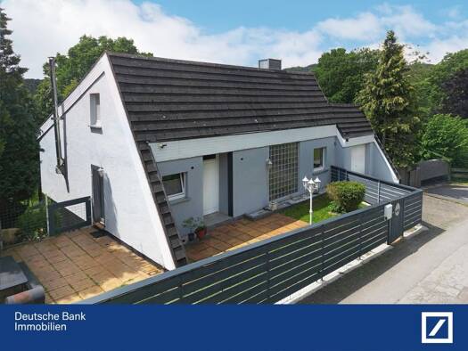 Einfamilienhaus zum Kauf 155.000 € 5 Zimmer 160 m² 864 m² Grundstück Schönhagen Extertal 32699