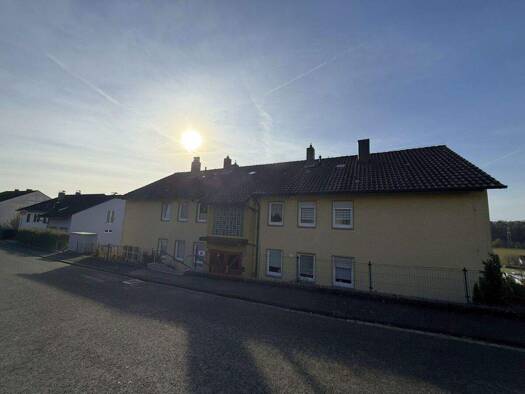 Wohnung zum Kauf 242.000 € 4 Zimmer 90,9 m² Erlenbach Erlenbach bei Marktheidenfeld 97837