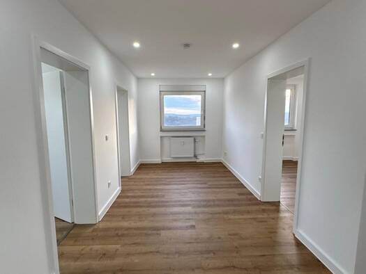 Wohnung zur Miete 1.100 € 4,5 Zimmer 110 m² Geschoss 9/12 frei ab sofort St Johann Saarbrücken 66121