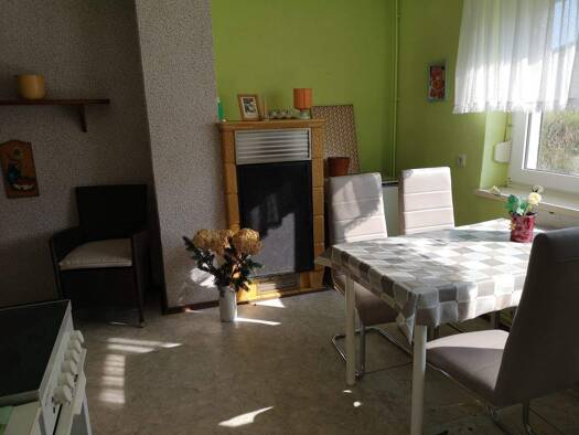 Haus zum Kauf provisionsfrei 89.500 € 7 Zimmer 186 m² 2.094 m² Grundstück Wulkower Weg 8 Redekin Jerichow 39319