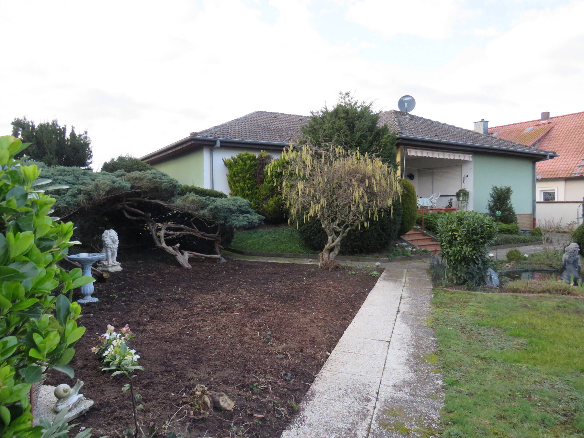 "SCHÖN WOHNEN" - BUNGALOW MIT PARKÄHNLICHEM GARTEN – Straße nicht freigegeben, 64839 Münster – Vorschaubild 8