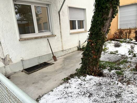 Wohnung zur Miete 1.250 € 4 Zimmer 107 m² Geschoss EG/4 frei ab sofort Stadtgebiet Göppingen 73037